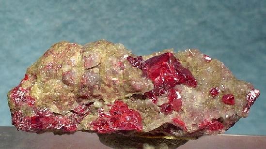 Cristales de cinabrio — mineral natural de sulfuro de mercurio